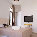 Apaz Alacati Hotel 5*