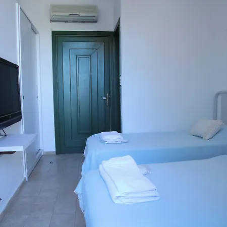 Apaz Alacati فندق 5*